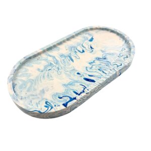 Plateau ovale en Jesmonite - effet marbré bleu et blanc